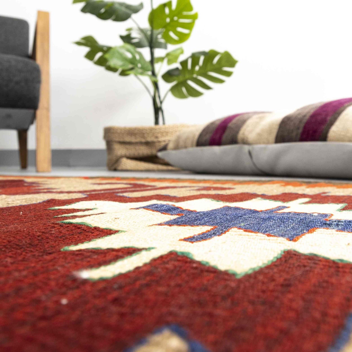 Oriental Kilim Anatolian Handmade Wool On Wool 87 x 154 Cm - 2' 11'' x 5' 1'' Red C014 ER01