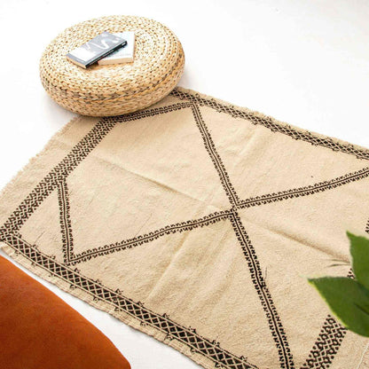 Handmade Kilim Wool On Wool Unique 94 X 123 Cm - 3' 2'' X 4' 1'' Sand C007