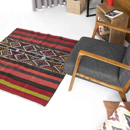 Oriental Kilim Cicim Handmade Wool On Wool 128 x 135 Cm - 4' 3'' x 4' 6'' Red C014 ER01