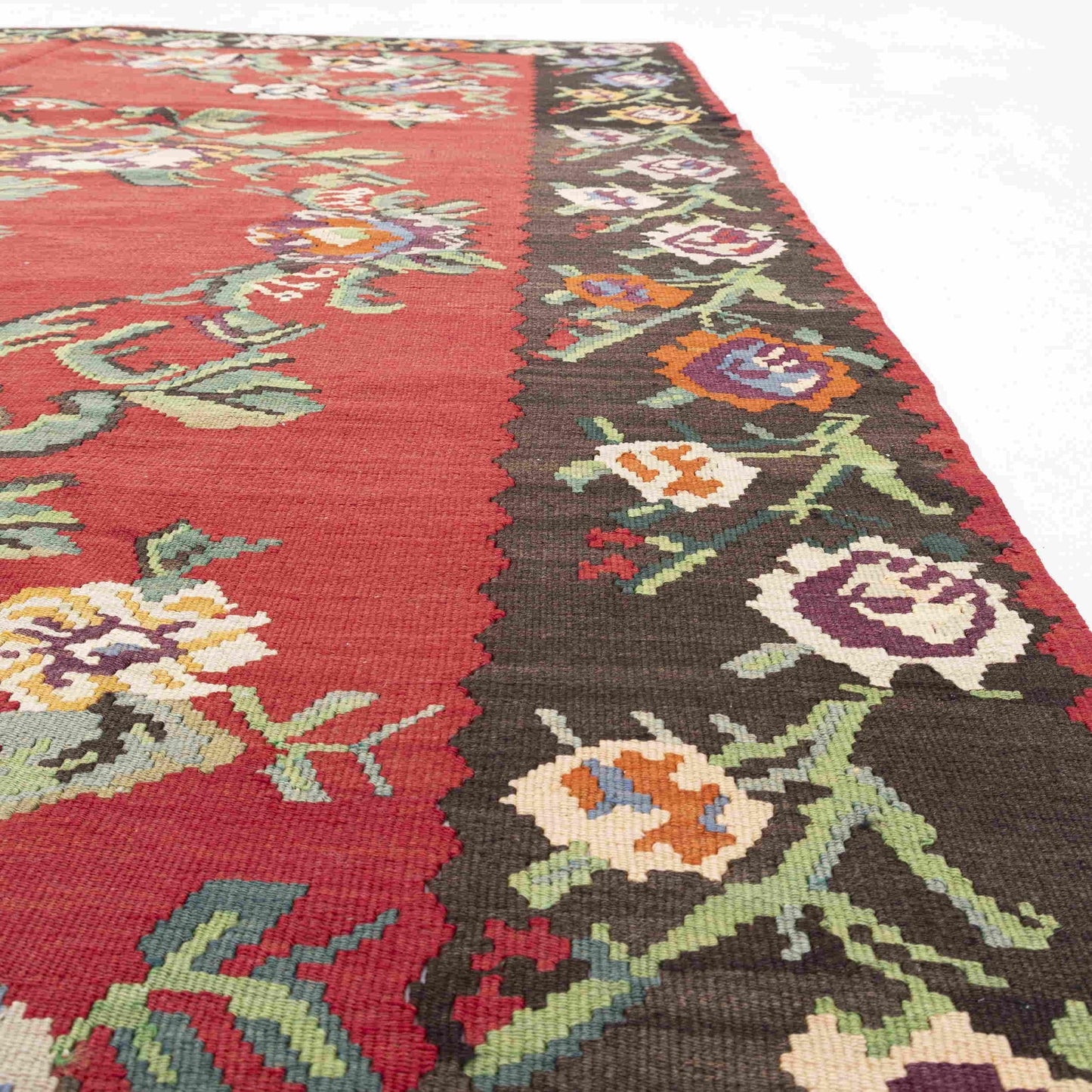 Kilim de lana sobre lana hecho a mano de Gocmen, 238 x 290 cm, 7' 10'' x 9' 7'', rojo C014 ER23