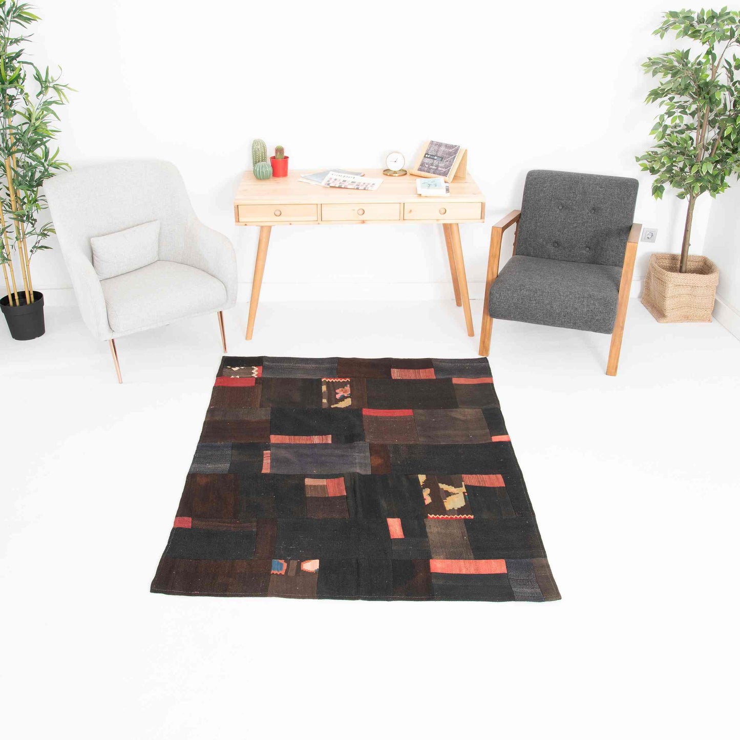 Oriental Kilim Patchwork Handmade Wool On Wool 130 x 170 Cm - 4' 4'' x 5' 7'' Black C002 ER01