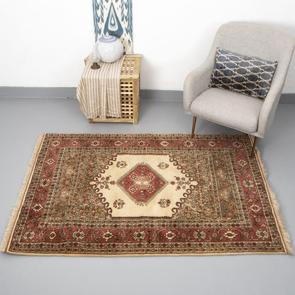 Oriental Rug Anatolian Hand Knotted Wool On Wool 135 X 184 Cm - 4' 6'' X 6' 1'' Sand C007 ER01