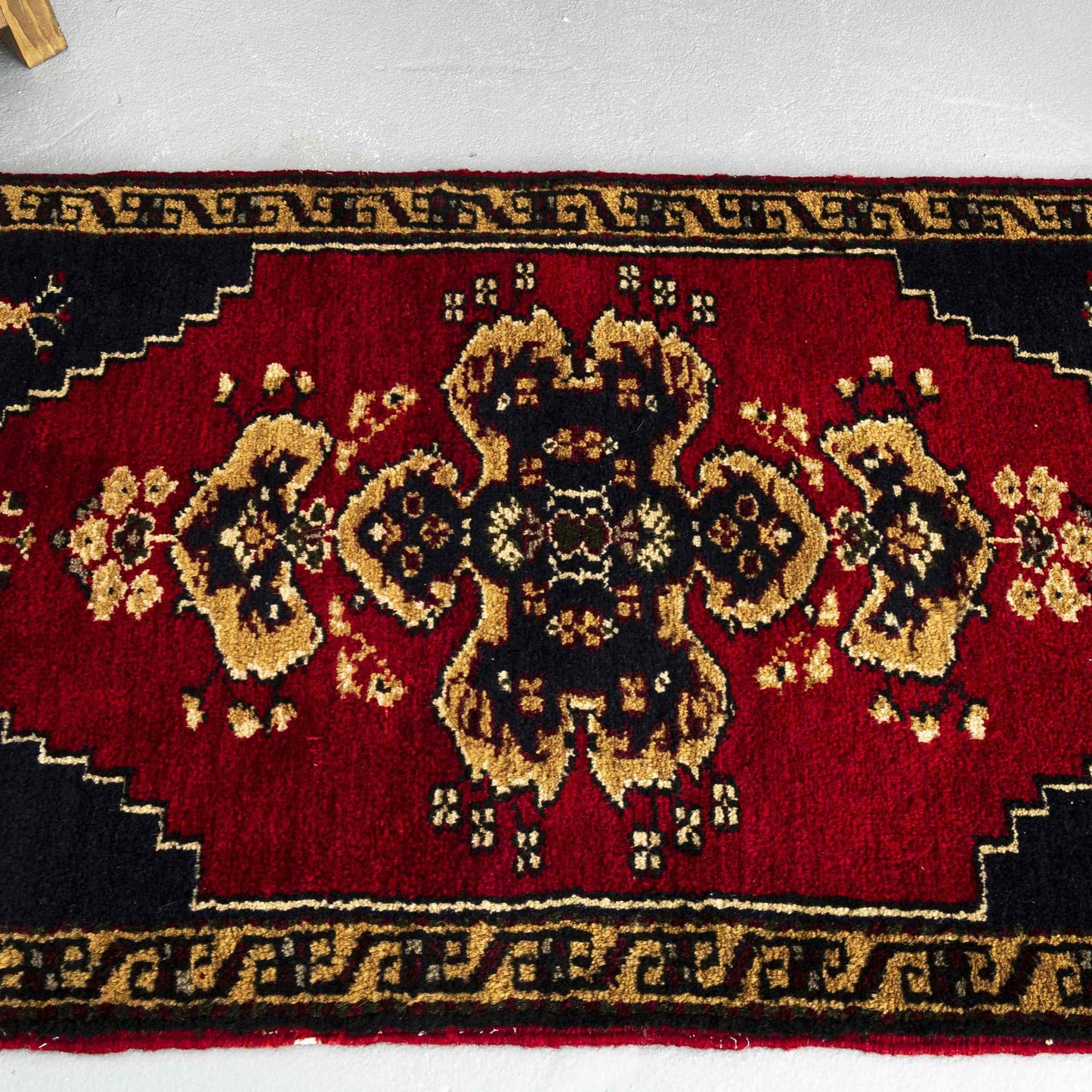 Oriental Rug Anatolian Handwoven Wool On Wool 60 x 90 Cm - 2' x 3' Red C014 ER01