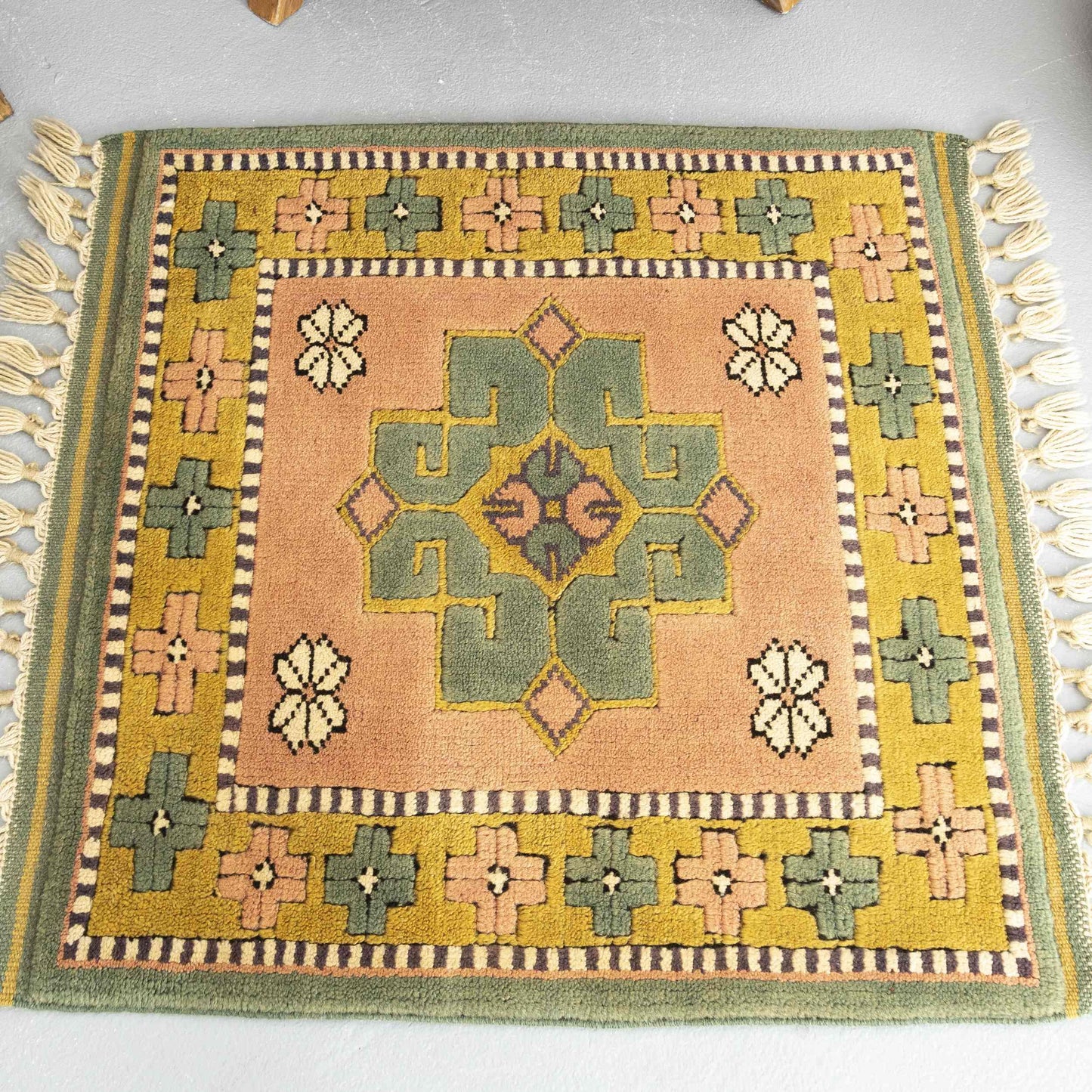 Oriental Rug Anatolian Handwoven Wool On Wool 66 x 70 Cm - 2' 2'' x 2' 4'' Green C001 ER01