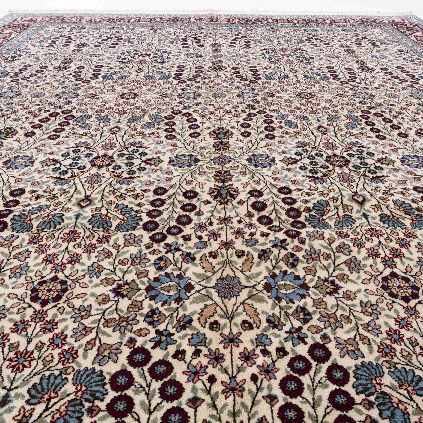 Oriental Rug Hereke Hand Knotted Wool On Cotton 256 X 324 Cm - 8' 5'' X 10' 8'' Light Blue C013 ER23