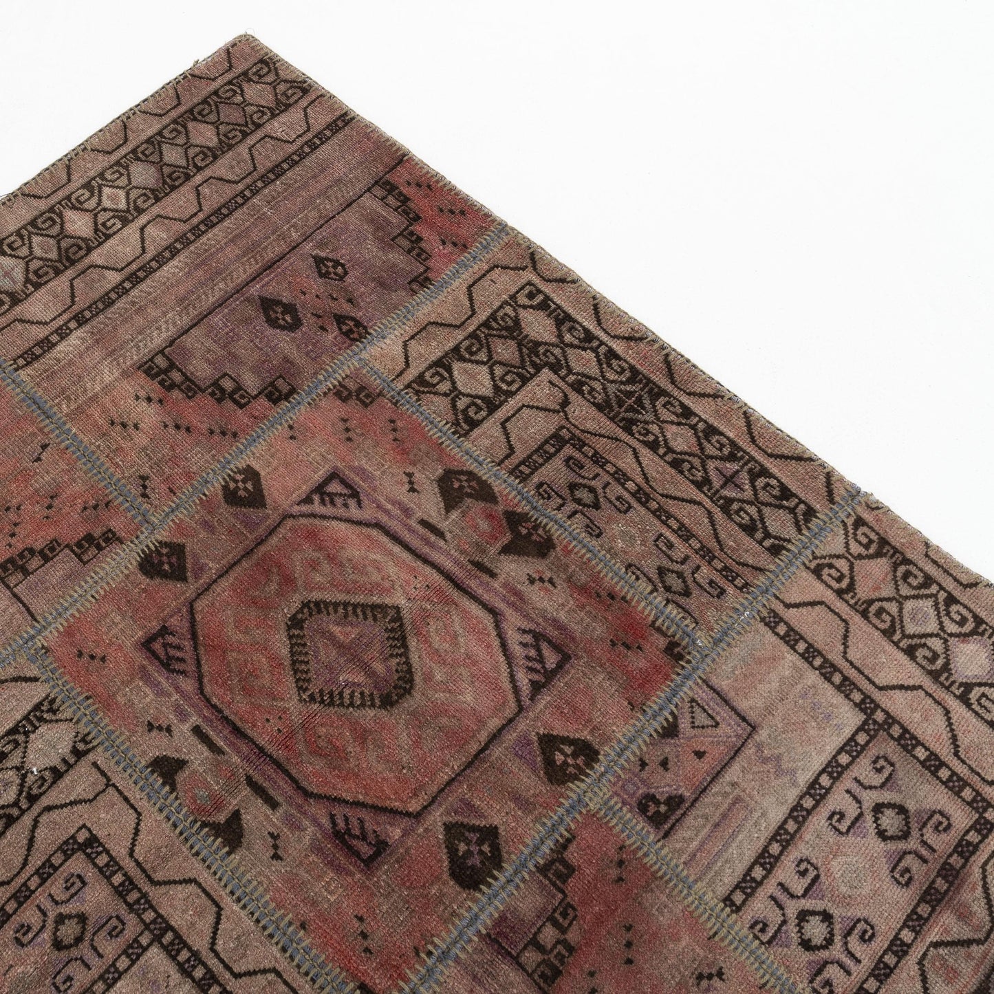 Oriental Rug Patchwork Hand Knotted Wool On Wool 166 x 235 Cm – 5' 6'' x 7' 9'' Brown C005 ER12