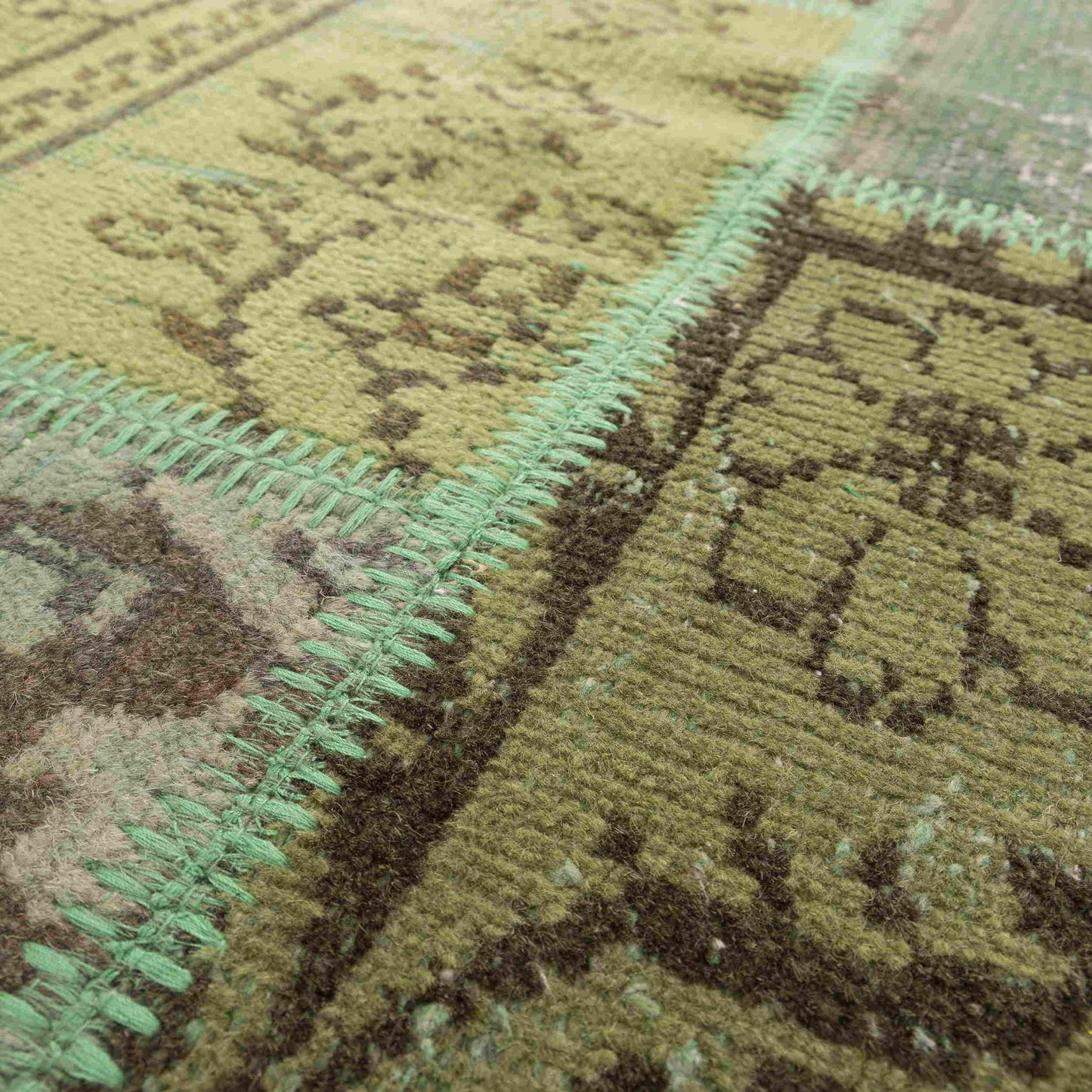 Oriental Rug Patchwork Hand Knotted Wool On Wool 168 x 240 Cm - 5' 7'' x 7' 11'' Green C001 ER12