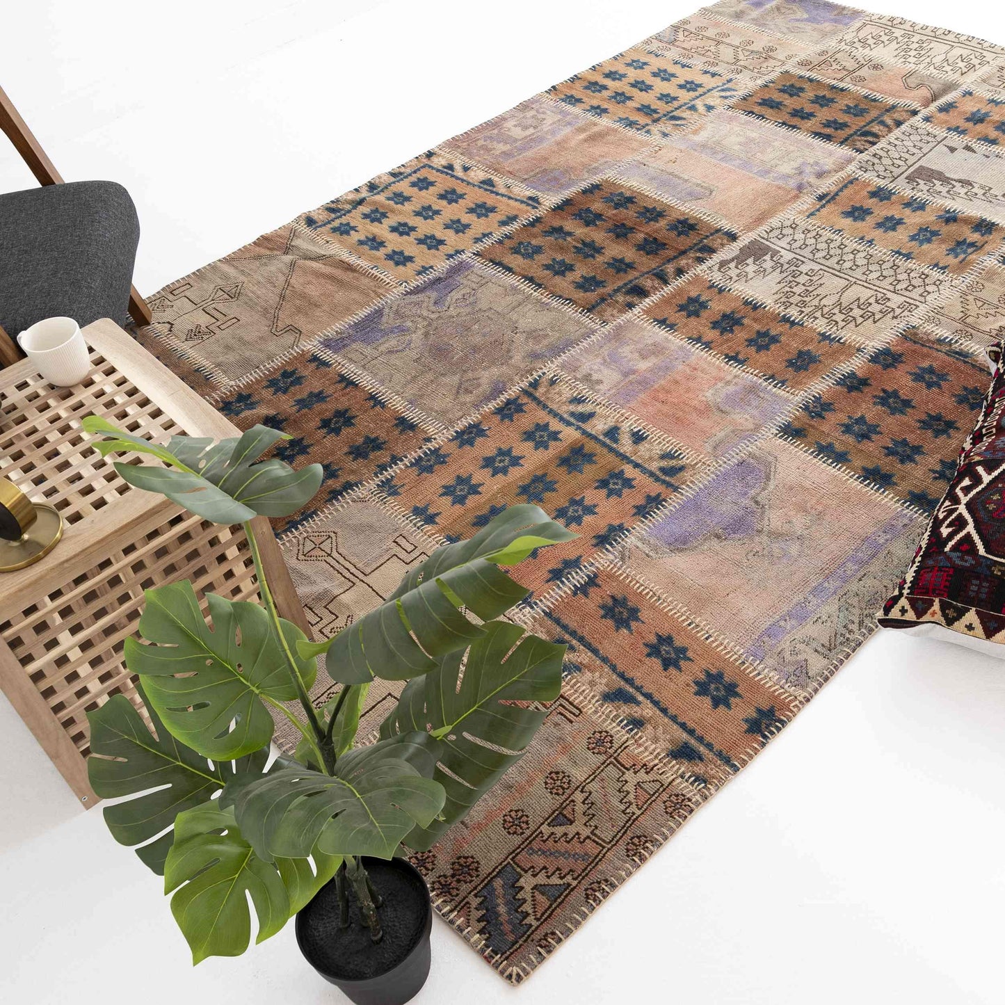 Oriental Rug Patchwork Hand Knotted Wool On Wool 196 x 295 Cm - 6' 6'' - 9' 9'' Multicolor C016 ER23