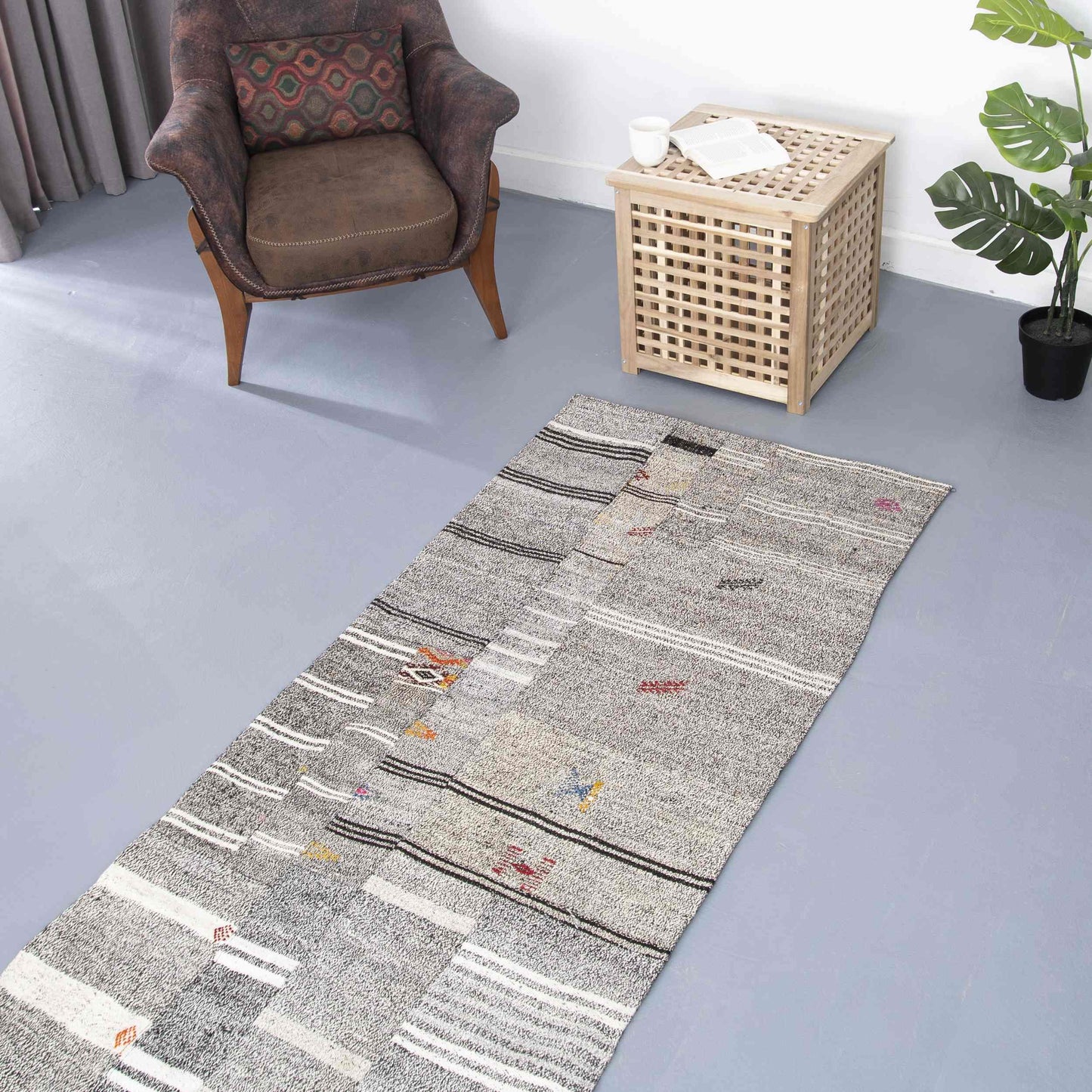 Oriental Rug Patchwork Hand Knotted Wool On Wool 88 x 196 Cm – 2’ 11' x 6’ 6’’ Grey C008 ER01