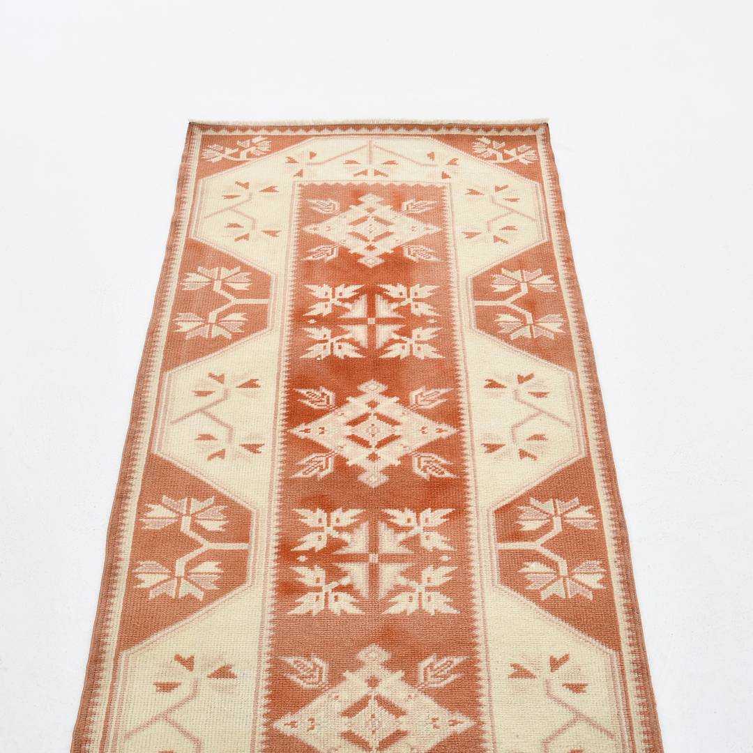 Oriental Turkish Runner Rug Handmade Wool On Wool Milas 80 X 359 Cm - 2' 8'' X 11' 10'' Orange C011