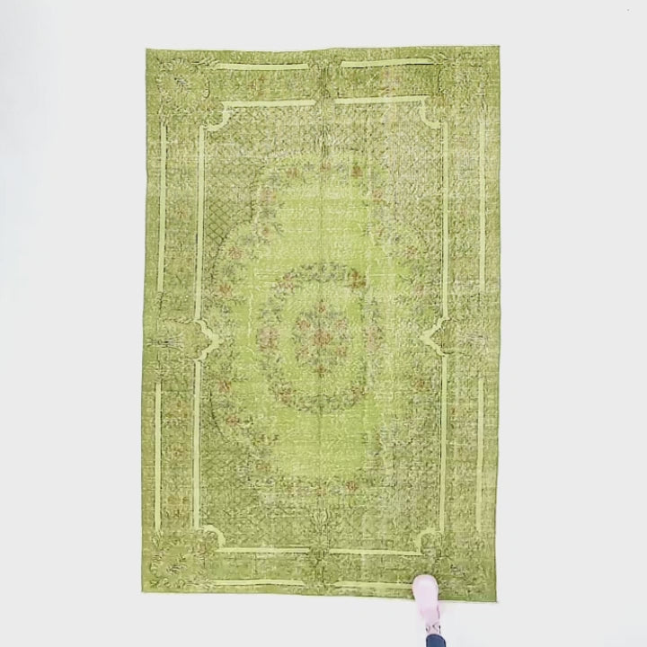 Oriental Rug Vintage Hand Knotted Wool On Cotton 160 x 245 Cm - 5' 3'' x 8' 1'' Green C001 ER12